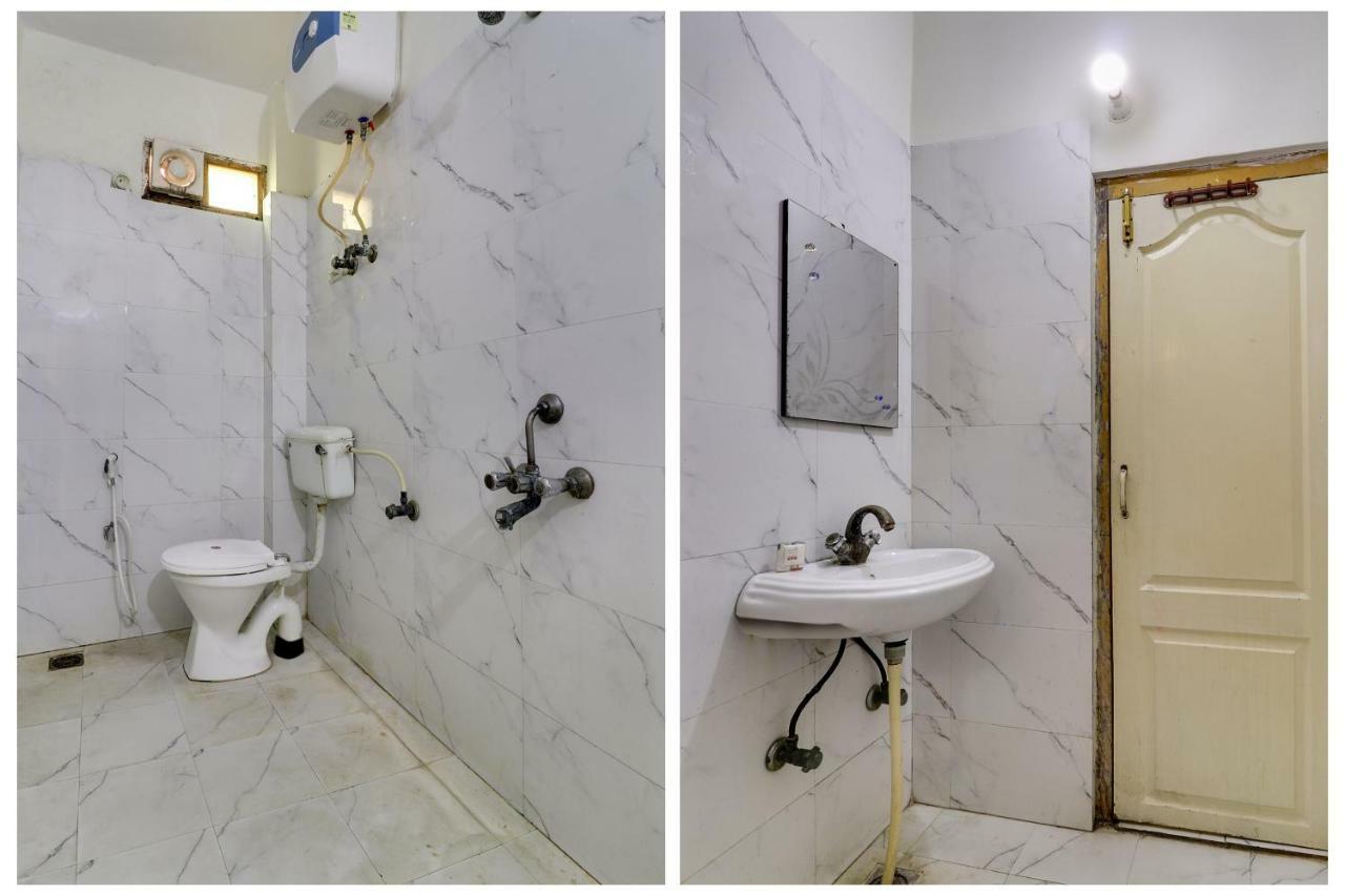Oyo 45398 Kunal Hotel Etāwah Habitación foto